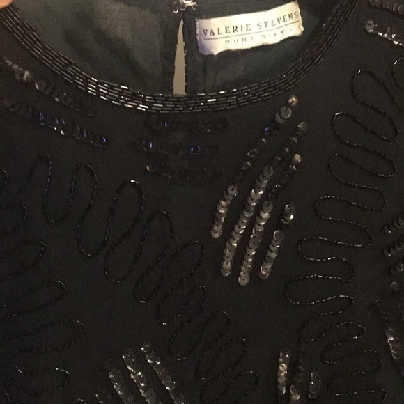 VINTAGE beautiful black sequin top - Picture 3 of 5